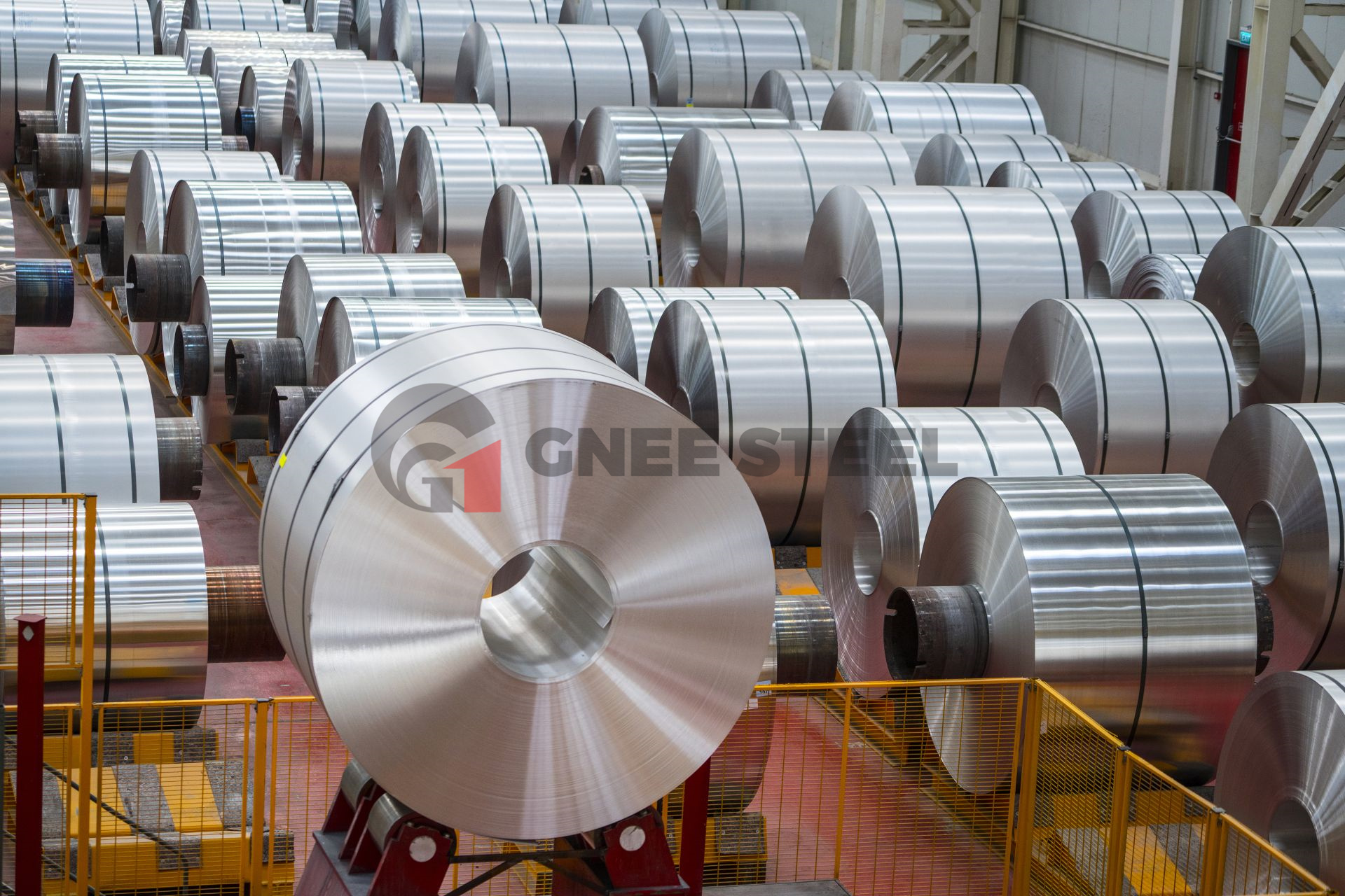 Cold Rolled Grain Oriented Silicon Steel Coil Customized 0.3mm Thick